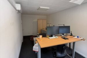 büro (1) büro (1)